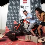 Quando la moto è di cartone