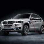 Salone di parigi, Bmw porta la X5 eDrive