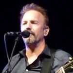 Se Kevin Costner ripulisce gli oceani